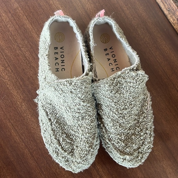 Vionic Beach Slip-On Green Shoes Size 6 - Picture 4 of 14